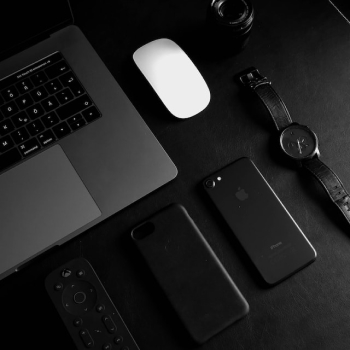 Mobile App UI/UX Design